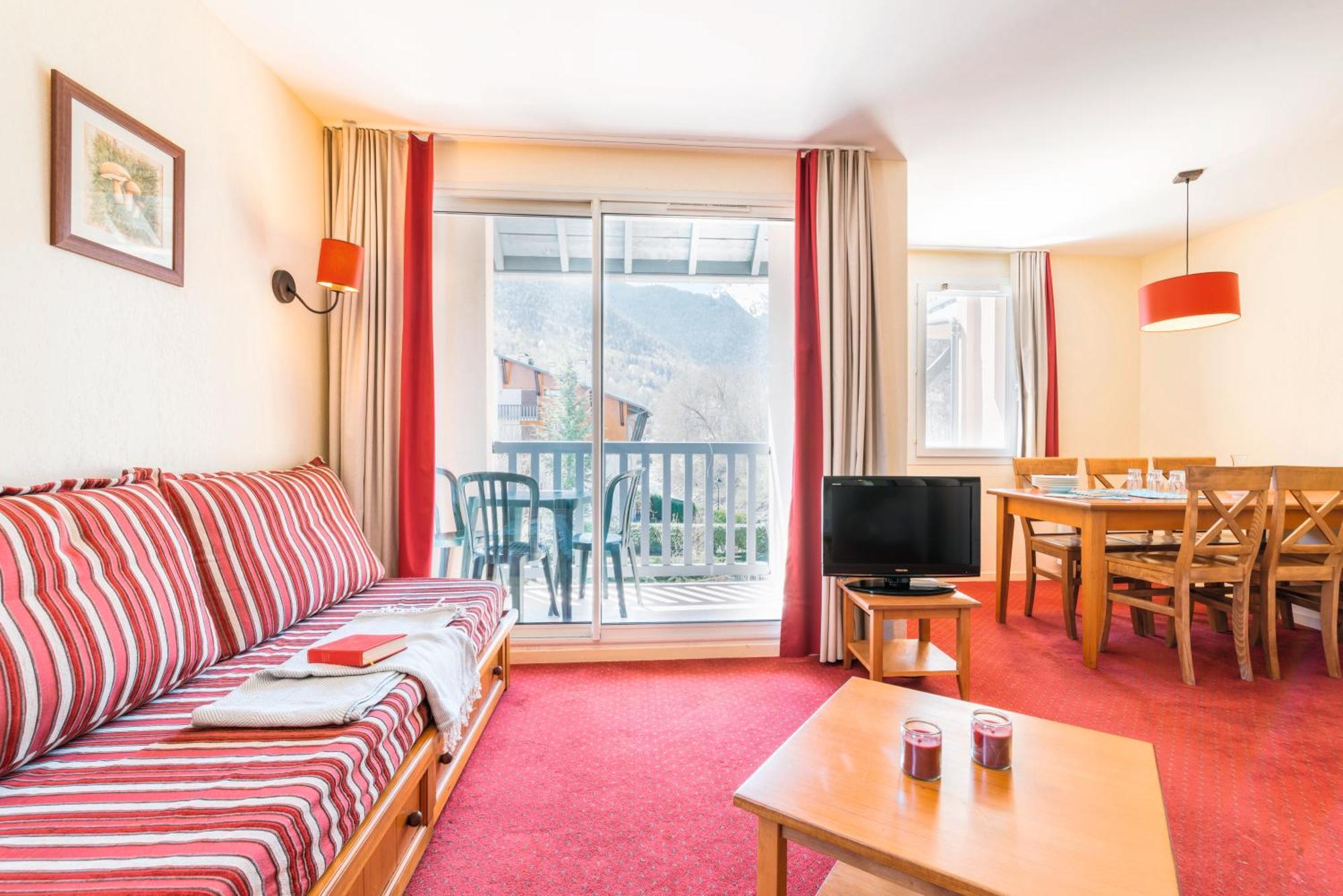 Residence Pierre & Vacances Les Rives De L'Aure Сен-Лари-Сулан Экстерьер фото